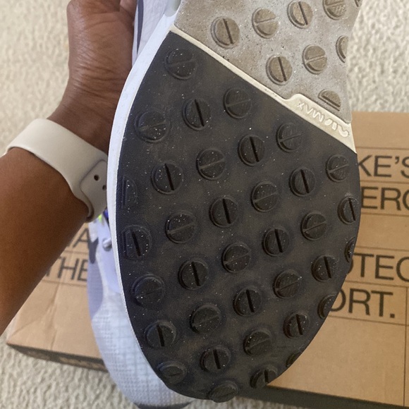 Nike Air Max 2021 'Ghost Ashen Slate Obsidian' Men's - Picture 4 of 6